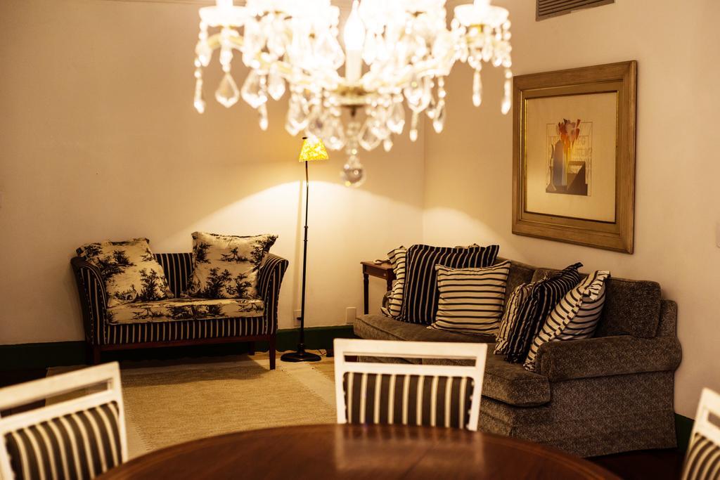 Hotel Solar do Rosário Ouro Preto  Exterior foto A living room at the hotel
