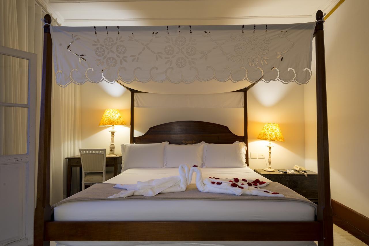 Hotel Solar do Rosário Ouro Preto  Exterior foto A four-poster bed
